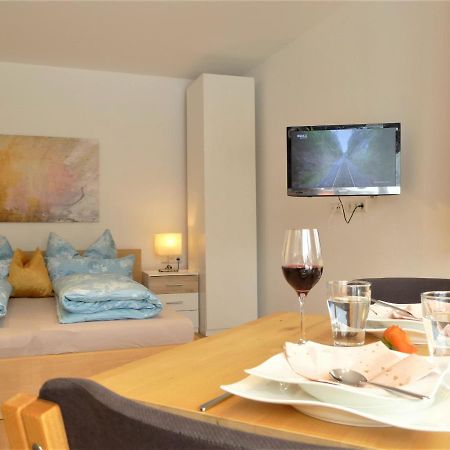 Cozy Mountain View Apartment With Terrace And Garden Инсбрук Екстериор снимка