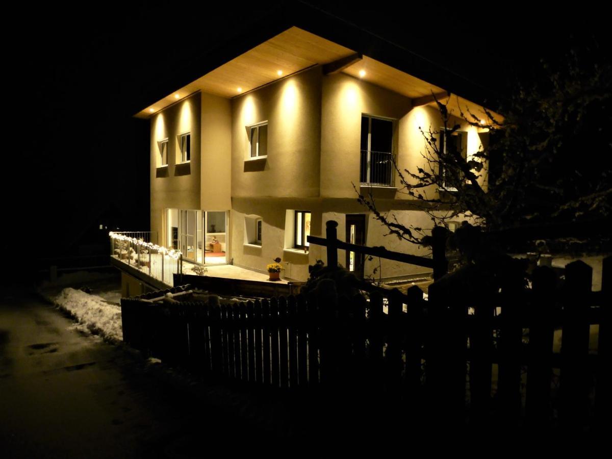 Cozy Mountain View Apartment With Terrace And Garden Инсбрук Екстериор снимка